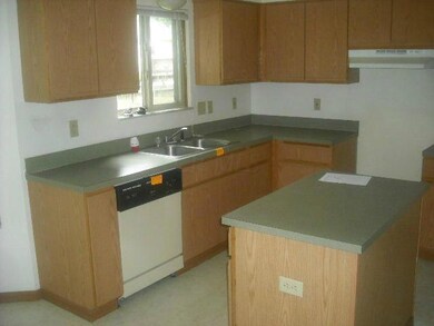 4844 CHERRY BOTTOM (36)