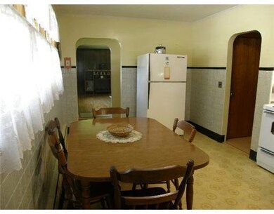 12 Pleasant St, Millinocket, ME 04462 - photo 4