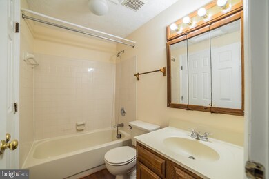 1245 Valley Leaf Ct, Edgewood, MD 21040 - photo 5