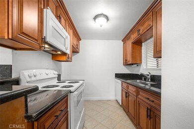 2507 E 15th St unit 204, Long Beach, CA 90804 - photo 3