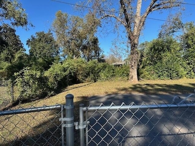 1006 Circle St, Edgefield, SC 29824 - photo 3