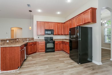 007-photo-kitchen-10613428