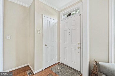 2422 Garnett Dr, Alexandria, VA 22311 - photo 7