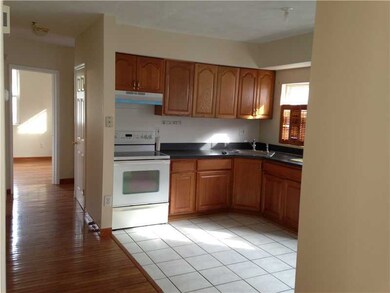 130 Garden St, Pawtucket, RI 02860 - photo 5