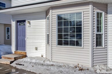 186 Rusty Allen Place