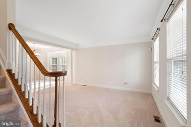 3313 Lady Catherine Cir, Triangle, VA 22172 - photo 6