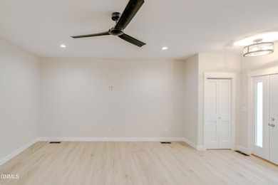 4314 Downing St, Bismarck, ND 58504 - photo 4