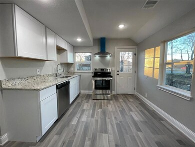 3515 Schwartz Ave, Fort Worth, TX 76106 - photo 5