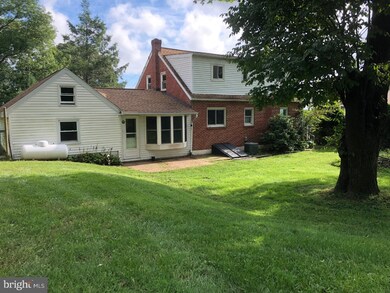 18 Peach Dr, Boyertown, PA 19512 - photo 3