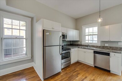 412 Ann St, Frankfort, KY 40601 - photo 2