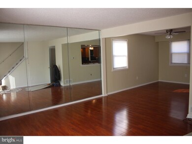 202 Hollybush Place, Clementon, NJ 08021 - photo 2