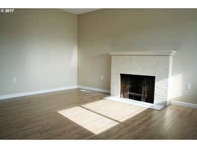 1445 8th Ave SW, Albany, OR 97321 - photo 3