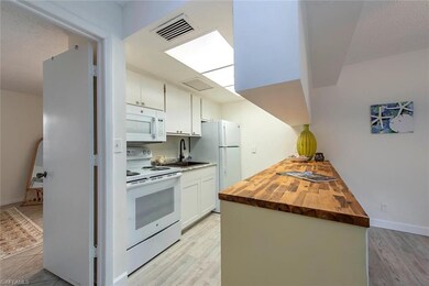 16 Bobolink Ct unit 16A, Naples, FL 34105 - photo 4