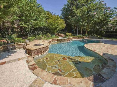 Lots of lounging area in this pool. Everyone can b