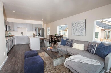 1055 Hawks Nest Ln, Gypsum, CO 81637 - photo 3