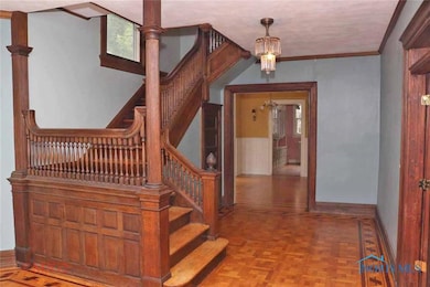 2238 Scottwood Ave, Toledo, OH 43620 - photo 4