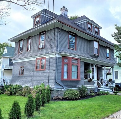 GREAT CORNER LOT