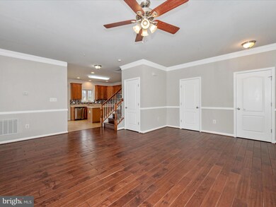 10352 Bridle Ct, Hagerstown, MD 21740 - photo 5