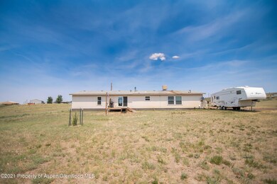 499 Behrman St, Craig, CO 81625 - photo 2
