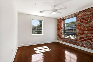 729 Second St unit 7, New Orleans, LA 70130 - photo 7