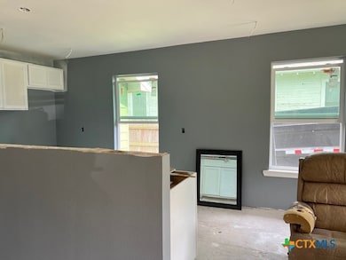 906 N Wheeler St, Victoria, TX 77901 - photo 4