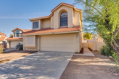 8924 N Ferber Ct