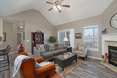 1404 N Sandy Creek Cir 1-17
