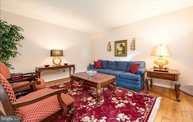 6314 Woodcrest Dr, Dunkirk, MD 20754 - photo 5