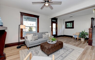 Living Room (4)