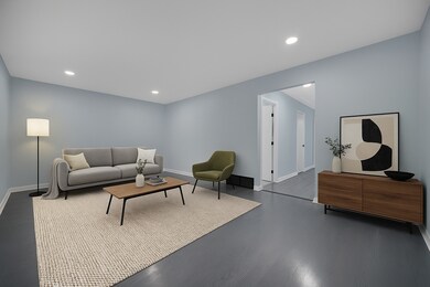 539 E 147th Place, Phoenix, IL 60426 - photo 4