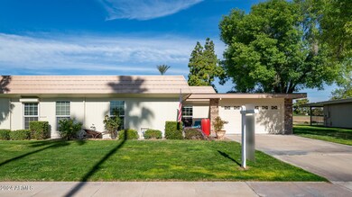 10002 W Highwood Ln, Sun City, AZ 85373 - photo 3