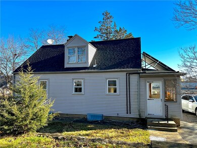 78 Gough Ave, West Warwick, RI 02893 - photo 2