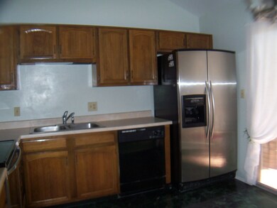 Kitchen with Eat-In Seating