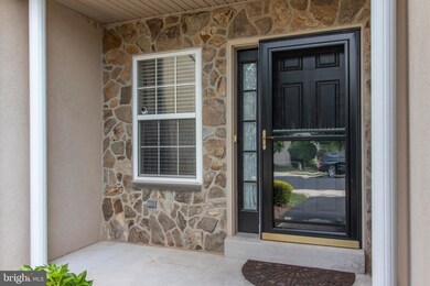 37 Arbor Cir, Colmar, PA 18915 - photo 2