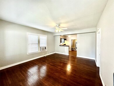 2209 Hazard St unit A, Houston, TX 77019 - photo 5