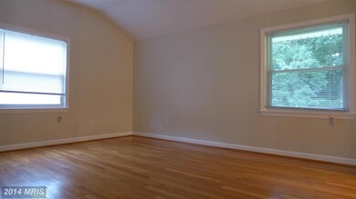 3009 Chapel View Dr, Beltsville, MD 20705 - photo 7