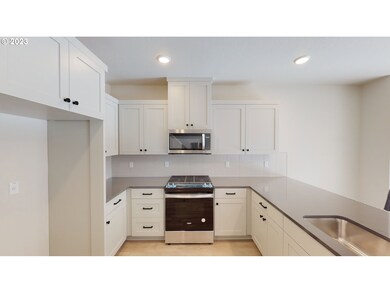 1138 Senna Ln unit 57, Canby, OR 97013 - photo 3