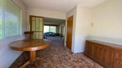 333 W Park St, Grants Pass, OR 97527 - photo 7