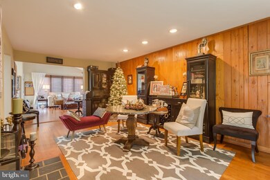 8504 Horseshoe Ln, Potomac, MD 20854 - photo 7