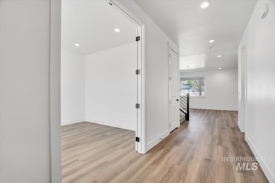 542 E Tallinn Ct, Meridian, ID 83646 - photo 3