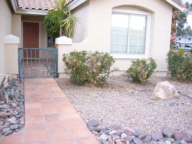 931 N Layman St, Chandler, AZ 85225 - photo 2
