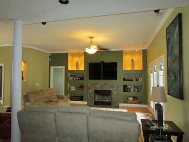 756 Julie Dr, Vidalia, GA 30474 - photo 4