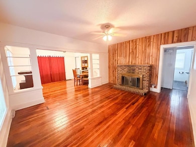 226 Campbell Ave, Waterloo, IA 50701 - photo 5