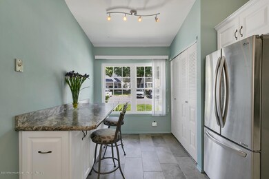 113 Viburnum Terrace unit 314, Red Bank, NJ 07701 - photo 6