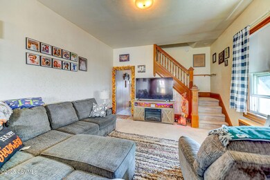 1203 Scott St, Kulpmont, PA 17834 - photo 6