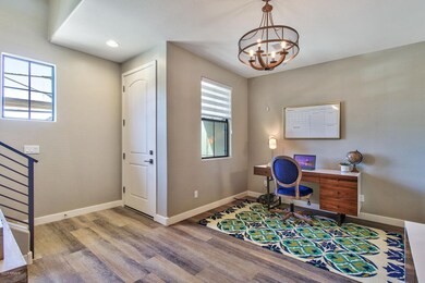 4236-n-27th-unit-21-14