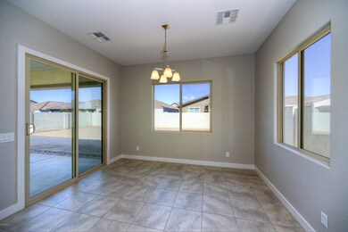 005_Breakfast Nook