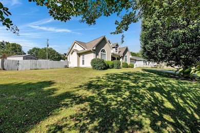 1535 Petrea Dr, Cullman, AL 35055 - photo 2