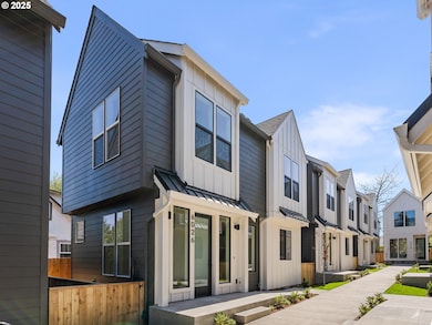 6026 NE Mason St unit 3, Portland, OR 97218 - photo 2