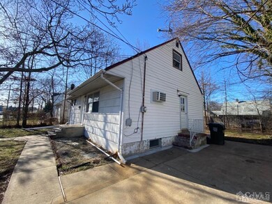 1594 Oak Tree Rd, Iselin, NJ 08830 - photo 5